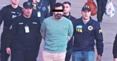 Cónyuge de Farías acusa justicia selectiva y señala que altos perfiles no han sido detenidos