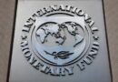 El garrote. El FMI anticipa que la deuda pública aumentará 2.8 puntos porcentuales por la guerra arancelaria