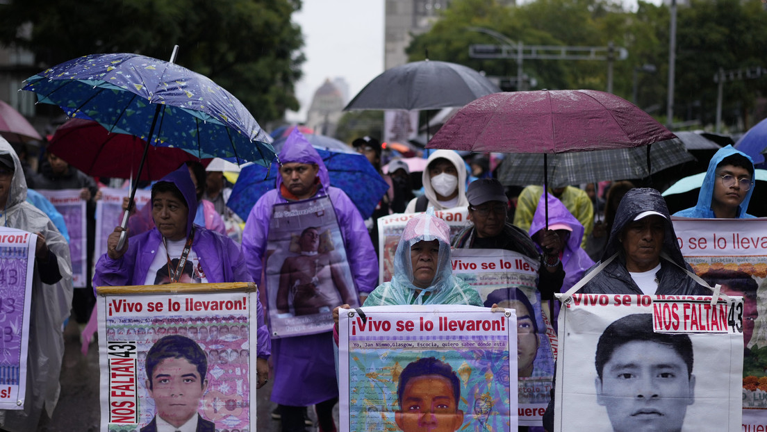 La muerte del mito