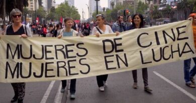 Cineastas rinden un homenaje a las artistas de los 70 y 80 del Colectivo Cine Mujer con el  filme “Rebeladas”