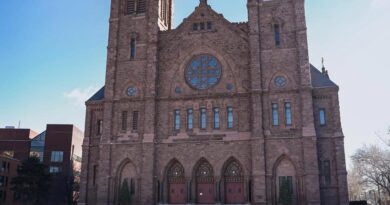 Desnudan abusos sexuales del clero. 75 curas pedófilos atentaron contra 300 menores entre 1950 y 2011