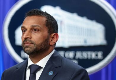 Audaz: Patel usa aeronaves del Departamento de Justicia para transportar whisky personalizado