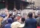 CNTE choca con la policía antidisturbios en fallido intento por instalar un platón en el Zócalo    