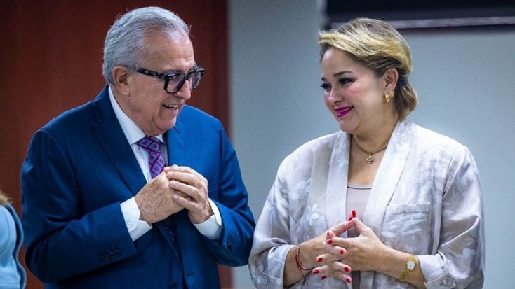 Se esfuma la titular del DIF, Eneyda Rocha a raíz de acusaciones de EU por narcotráfico a Rubén Rocha