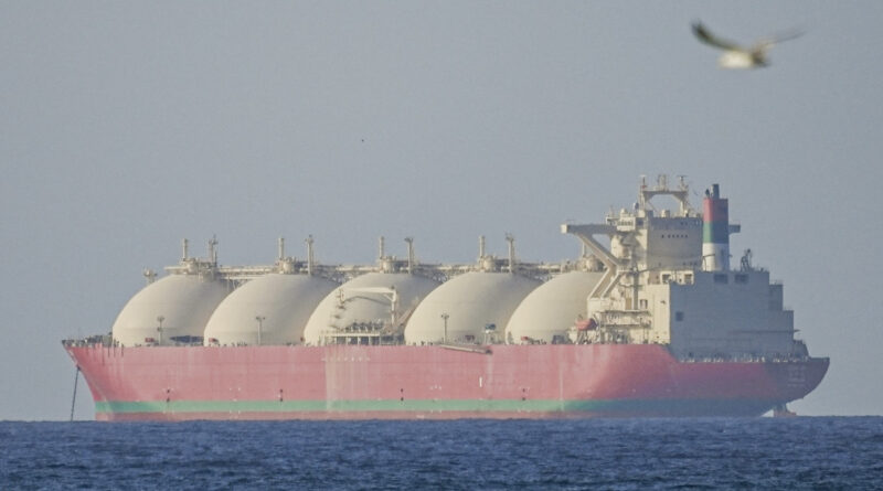 Washington lanza operativo marítimo para liberar embarcaciones en Ormuz; escoltará barcos retenidos