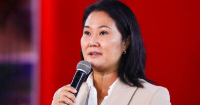Cinco años después de denunciar fraude, Keiko logra el triunfo y pide “humildad y prudencia”