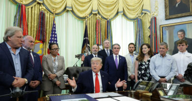 Con toda la estridencia Trump afirma que Washington ha “conseguido” un acuerdo con Irán