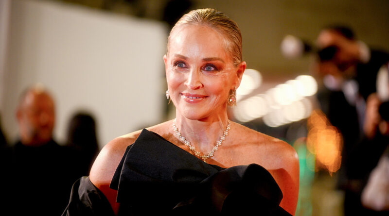 Matrimonio de Sharon Stone se acabó por el nulo apoyo de su esposo por una mastectomía bilateral