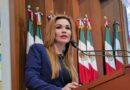 Seguridad federal y estatal a la diputada local priista que le dejaron una corona fúnebre en su casa   