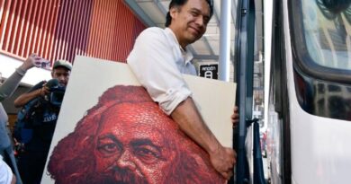 Castigo del Gobierno de Sheinbaum a quién la desafía; Marx Arriaga lleva seis meses sin cobrar su liquidación  
