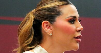 ¿Ingenuidad?: Marina afirma que su adversario el exgobernador orquestó una conjura en su contra
