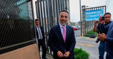 Investigan en Edomex al alcalde de Metepec por irrumpir y agredir a un residente junto con su escolta  