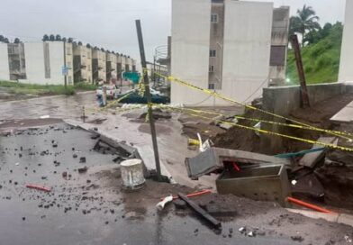 Lluvias desnudan la pésima calidad de la construcción de la Unidad Bienestar en Veracruz