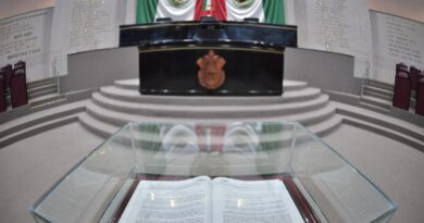 Congreso morenista acuerda declaración de procedencia para desaforar a dos alcaldes del MC  