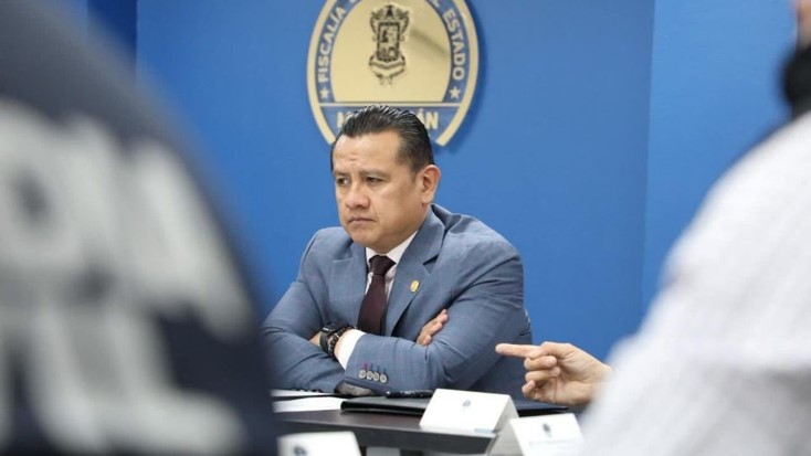 Fiscal con licencia de Michoacán busca la candidatura de Morena con el aval del Congreso local