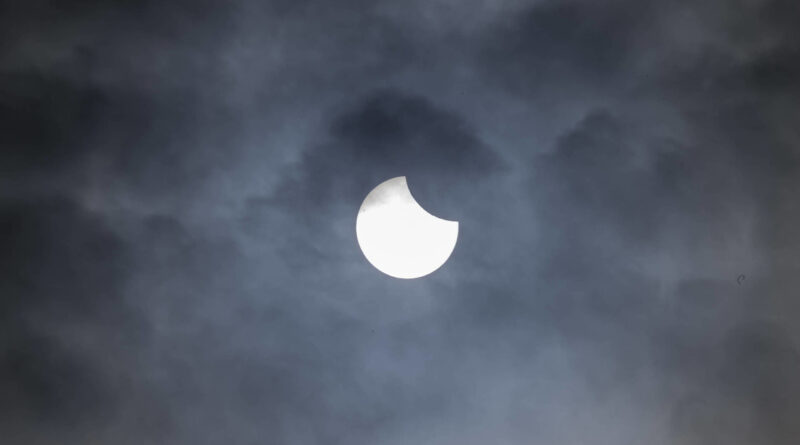 La NASA prepara una misión inédita para descifrar el Sol en minutos de oscuridad