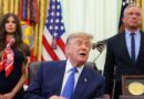 Trump bloquea cirugías y tratamientos de transición para menores y convierte el tema en bandera electoral