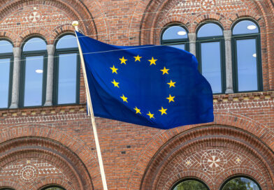 Albania lleva más de 10 años intentando entrar a la UE, pero su líder invita a otros países a sumarse