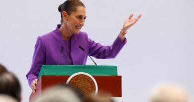 La perogrullada: el fracaso de la refinería Dos Bocas Sheinbaum lo alaba ante el alza mundial de combustibles