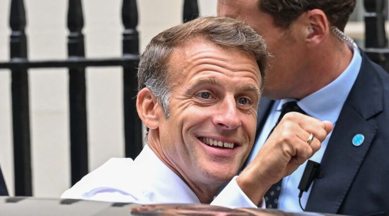 La cumbre espacial de Macron se tambalea entre el boicot de EU y críticas por caos organizativo