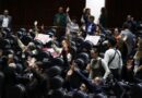 4T aprueba “Ley Antimemes” con multas millonarias; PAN y PRI alertan discrecionalidad