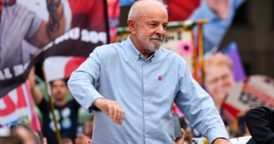 A sus 80 años, Lula llega a un segundo turno que definirá su papel histórico en Brasil ante Bolsonaro