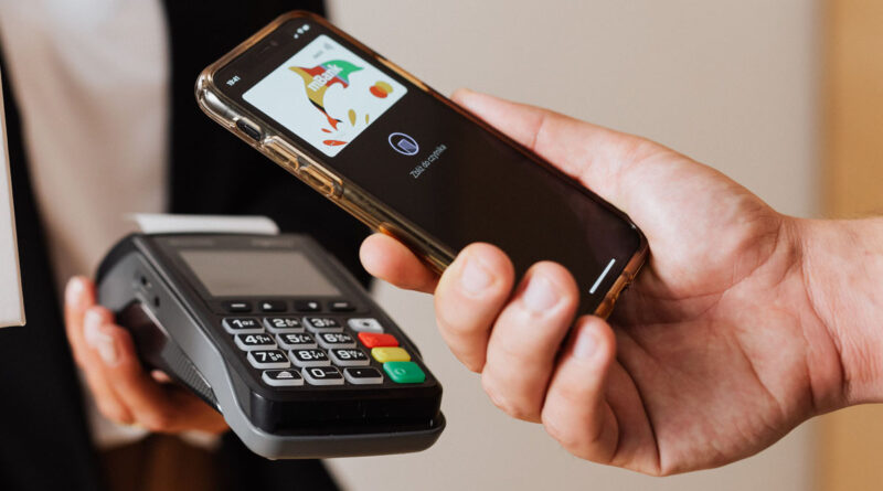 Avalan nueva Ley de Economía Digital; oposición advierte riesgos para el uso del efectivo