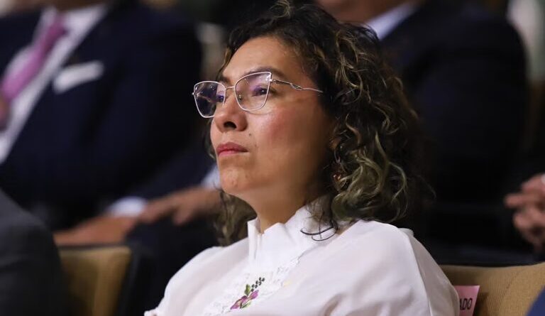 Crece polémica en el INE; consejera denuncia amenazas y presuntas irregularidades