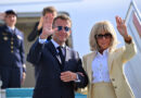 Francia arde y Macron sale del país por suministro de combustible a Medio Oriente
